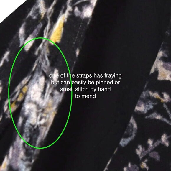 Kimchi Blue Black White Daisy Floral Mini Dress Size 2 Viscose Lined 90s Y2K Fai - Picture 9 of 9